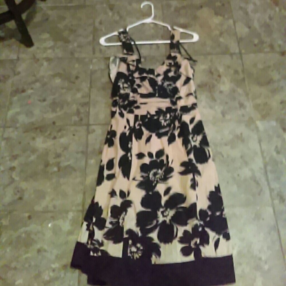 Tan and black flower designed dress